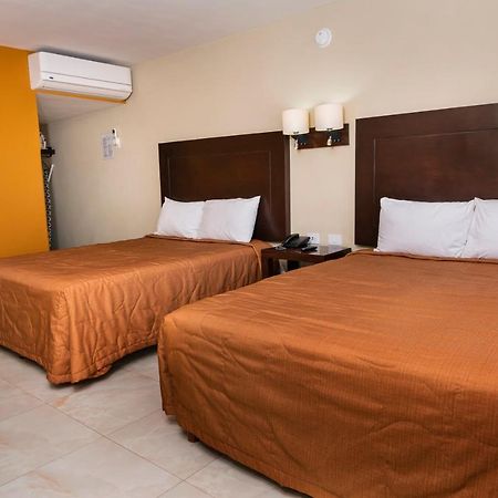El Camino Hotel & Suites Heroica Caborca Dış mekan fotoğraf