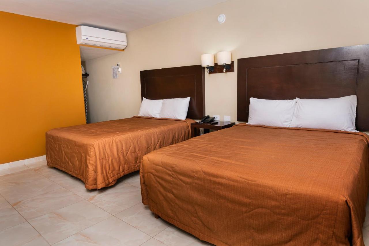 El Camino Hotel & Suites Heroica Caborca Dış mekan fotoğraf