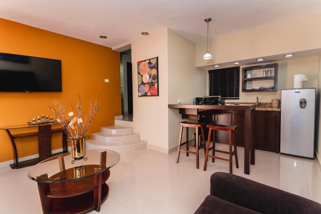 El Camino Hotel & Suites Heroica Caborca Dış mekan fotoğraf