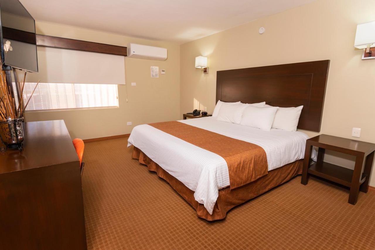 El Camino Hotel & Suites Heroica Caborca Dış mekan fotoğraf