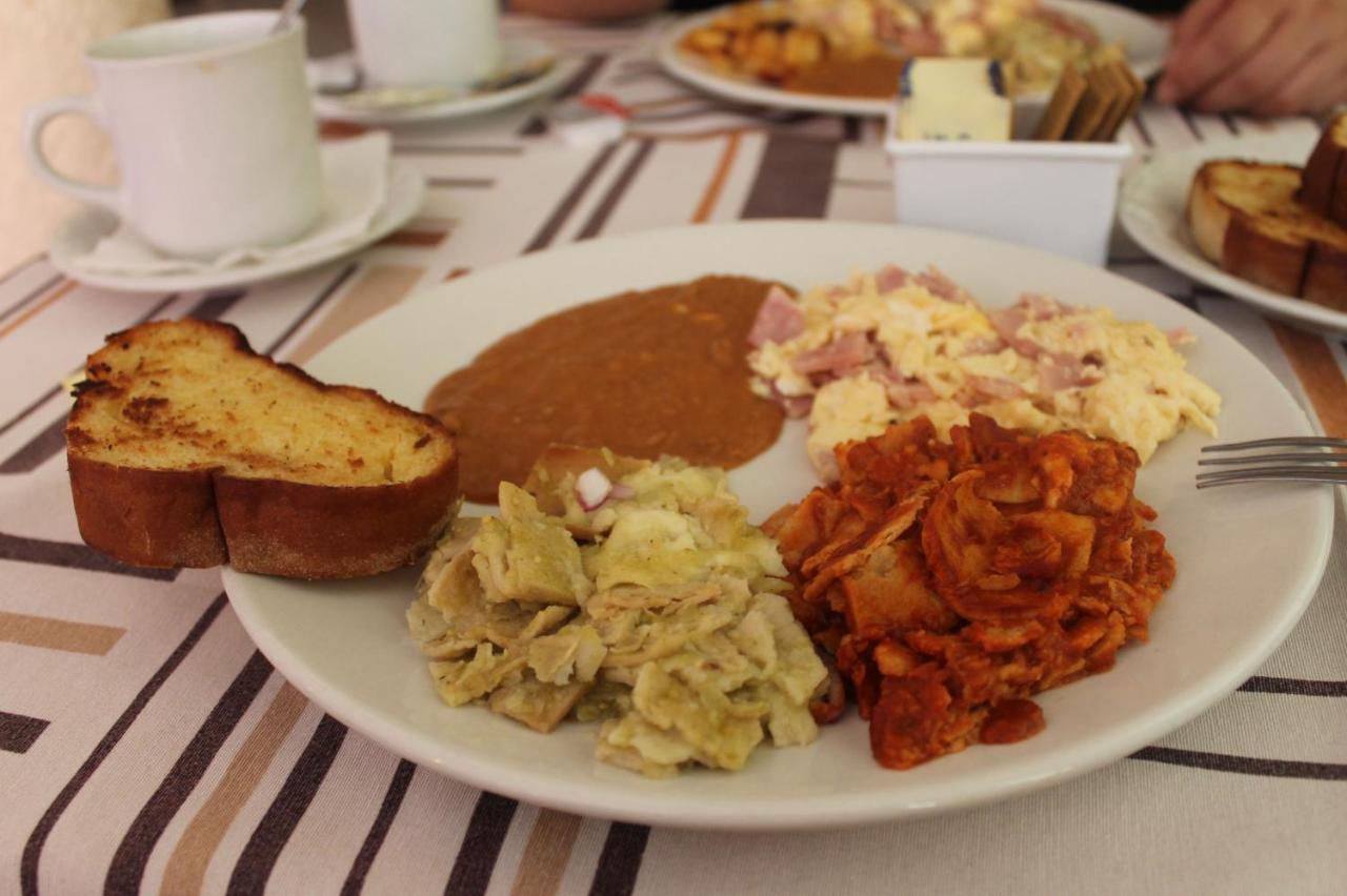 El Camino Hotel & Suites Heroica Caborca Dış mekan fotoğraf