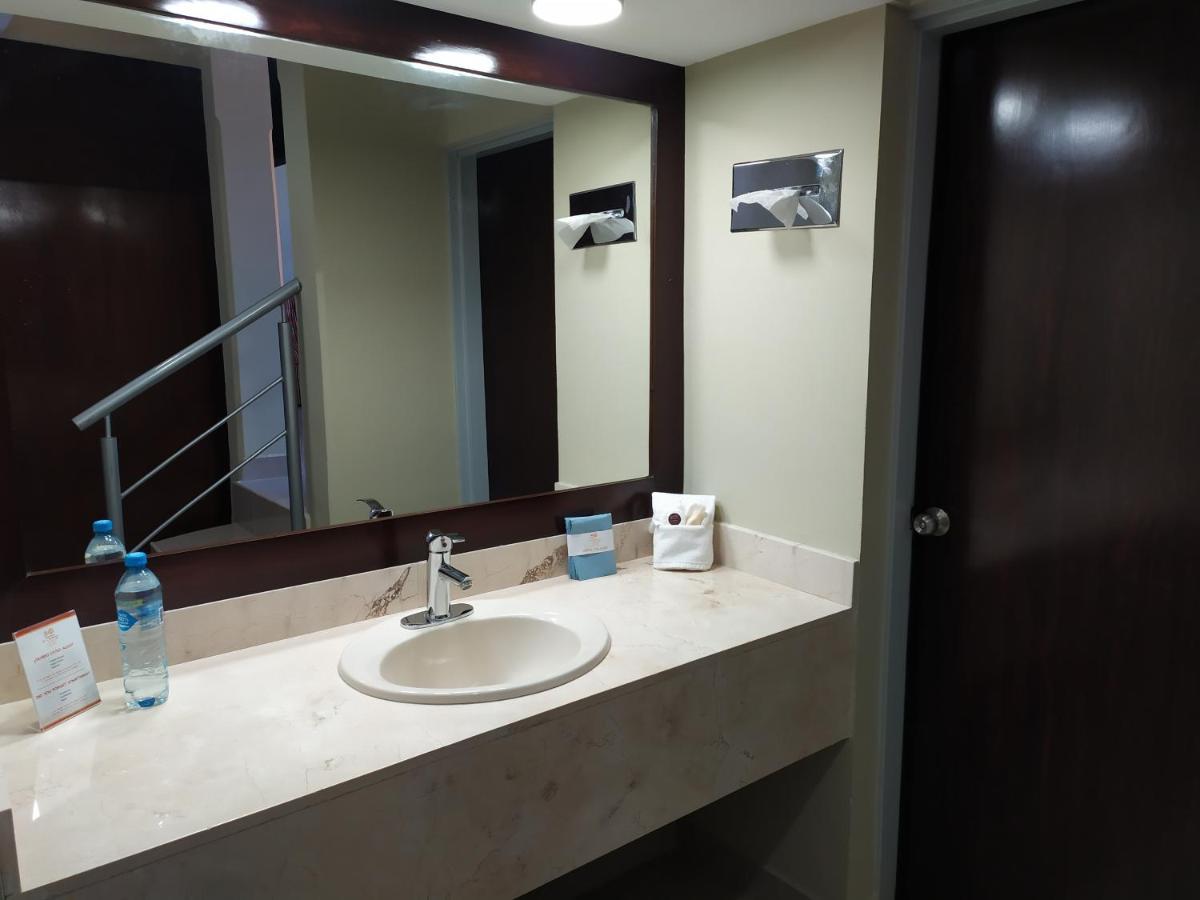 El Camino Hotel & Suites Heroica Caborca Dış mekan fotoğraf